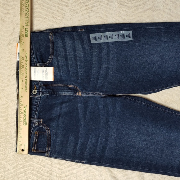 Old Navy Boys Blue Denim Jeans Straight Size 18 - Picture 2 of 7
